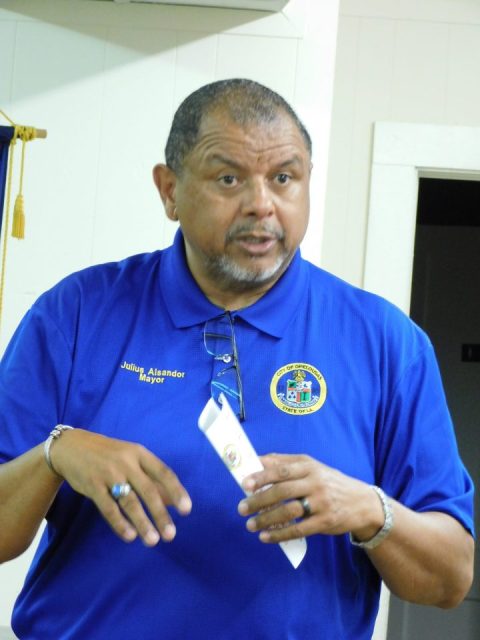 Mayor Julius Alsandor